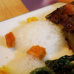 モナリザ - 仔鴨胸肉のローストとモモ肉の煮込み　佐土原ナス添え