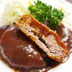 日進食堂 - メンチボール