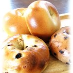 カフェ リバージュ - はるゆたか小麦のベーグル達