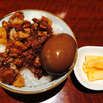 台灣物産館 - 魯肉飯＋味付煮玉子