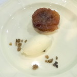 サラマンジェ ド イザシ ワキサカ - イチジクのタルトタタン仕立て