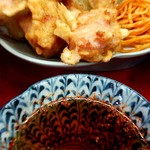 福龍ラーメン - とり天のタレ 酢醤油ではなく、コレが良い!!
            私は大好き!!