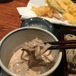 文久蔵 - 胡桃ダレをつけて