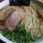 らぁめん 喜乃壺 - 鶏支那蕎麦　塩　細麺　大盛り+チャーシュー