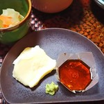 千葉旅館 - 生クリームと豆乳？を固めたみたらし風、山葵添え♪