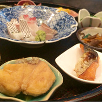 月波 - 茶摘み膳