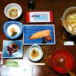 千葉旅館 - 朝食：テーブルセッティング♪