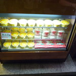 QQ屋台屋 - 【2010/10】マンゴープリンも売ってます！気になる～。