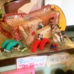 ハイデン.コッコFACTORY サマンサ・タマサ - コップのフチ子さんたち。