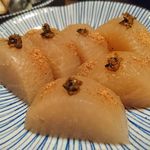 産直屋 たか - (8/14)魚介の出汁で炊いた大根、山椒七味で