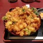 すず㐂 - かなりでっかくて迫力のあるかき揚げ