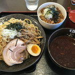 麺処田ぶし - 本家田ぶしつけ麺とねぎ豚飯