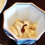 料亭旅館　いちい亭 - 先付　　白すいき　胡麻酢和え　丁字茄子
      