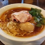 自家製麺 鶏冠 - 醤油鶏そば味玉入り850円／平成28年8月