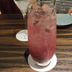 吉祥寺 三うら - 赤しそサワー。　お薦めです。