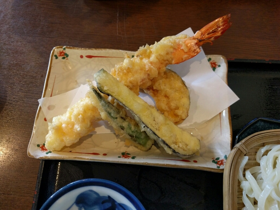 手打ちそば・うどん・名物天ぷら さくら庵 name=