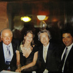 Wolfgang’s Steakhouse - 店内に貼ってあった小泉前首相の写真