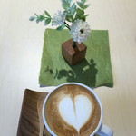 カフェ トリアン - 