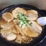 吉屋 - 料理写真:チャーシューめん￥700