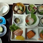 日本料理 山里 - 九種パレット
