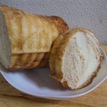 森のこぐま - まんまるラウンド（メープル）ハーフ２２０円メープルシュガーを折り込んだほんのり甘く柔らかいパンです