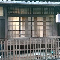 イル チプレッソ祇園 - 