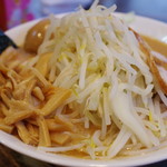 荒海 - 特製ラーメン、麺大盛、野菜小盛