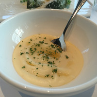 THE COSMOPOLITAN GRILL BAR TERRACE - （2016.8）パリ マッシュ マッシュポテトのことです。