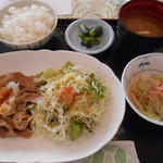 Komu - 日替りランチ（豚肉の照り焼き）　500円