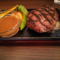 キッチンボンノ 桜木町 - ハンバーグ