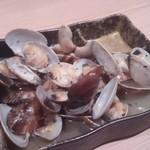 炭火天国 政清 裏路地編 - あさりのバター蒸し