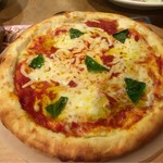 ココス - マルゲリータピザ ¥690+tax