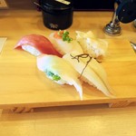 さかなや魚平 - オススメにぎり８９０円位。