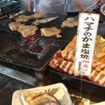 魚ばぁさんの食堂 おくどさん - 店内　炭焼コーナー