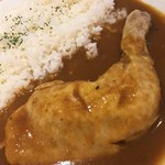 Taishuu Baru Torittoria - 「骨つきチキンで出汁を取った自家製カレー」