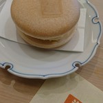 すし善 - バニラアイスの最中  