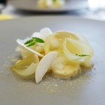 シック プッテートル - ボタン海老 / 白