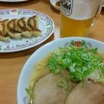 餃子の王将 - 餃子と王将ラーメン