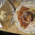 クレープリー・アルション - セザムとアーモンドクリーム詰めた焼き林檎のクレープ