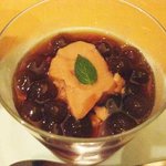 希須林 - プアール茶とタピオカのデザート　630円