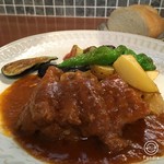 Bistro ju-ru - 豚バラの黒ビール煮込み