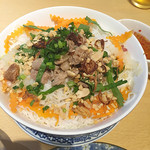 サイゴンマジェスティック - 牛肉炒め素麺