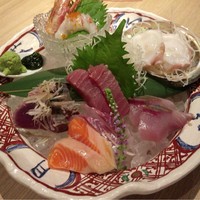 割烹本山サカナ - お造り盛り合わせ(五点盛り) 2980円