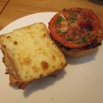 テーラ・テール - 本日パン　有機トマト×ミートソース H28.8