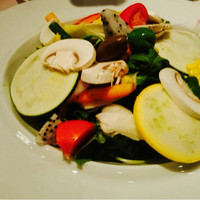 グラナータ TBS店 - シェフのこだわり野菜サラダ 1300円