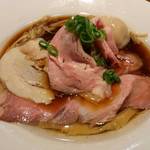 寿製麺 よしかわ - 特製中華そば。