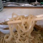 味噌ラーメンは細麺