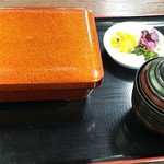 うなぎ・日本料理 ゑびす家 - 重厚感がありますね。。