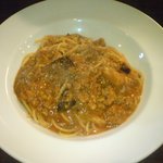 本日のパスタ(ミンチ肉と茄子のトマトソース)