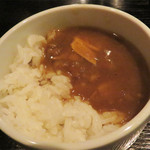 Rabushuriesu - ご飯ものにはカレーライスやハヤシライスもあるので、
                      カレーライスも少しだけ頂いてみました。
                      